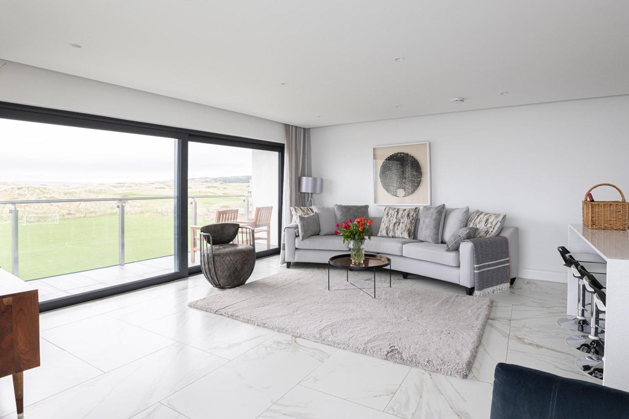 Curran Gate Luxury Serviced Apartments, Портраш Экстерьер фото